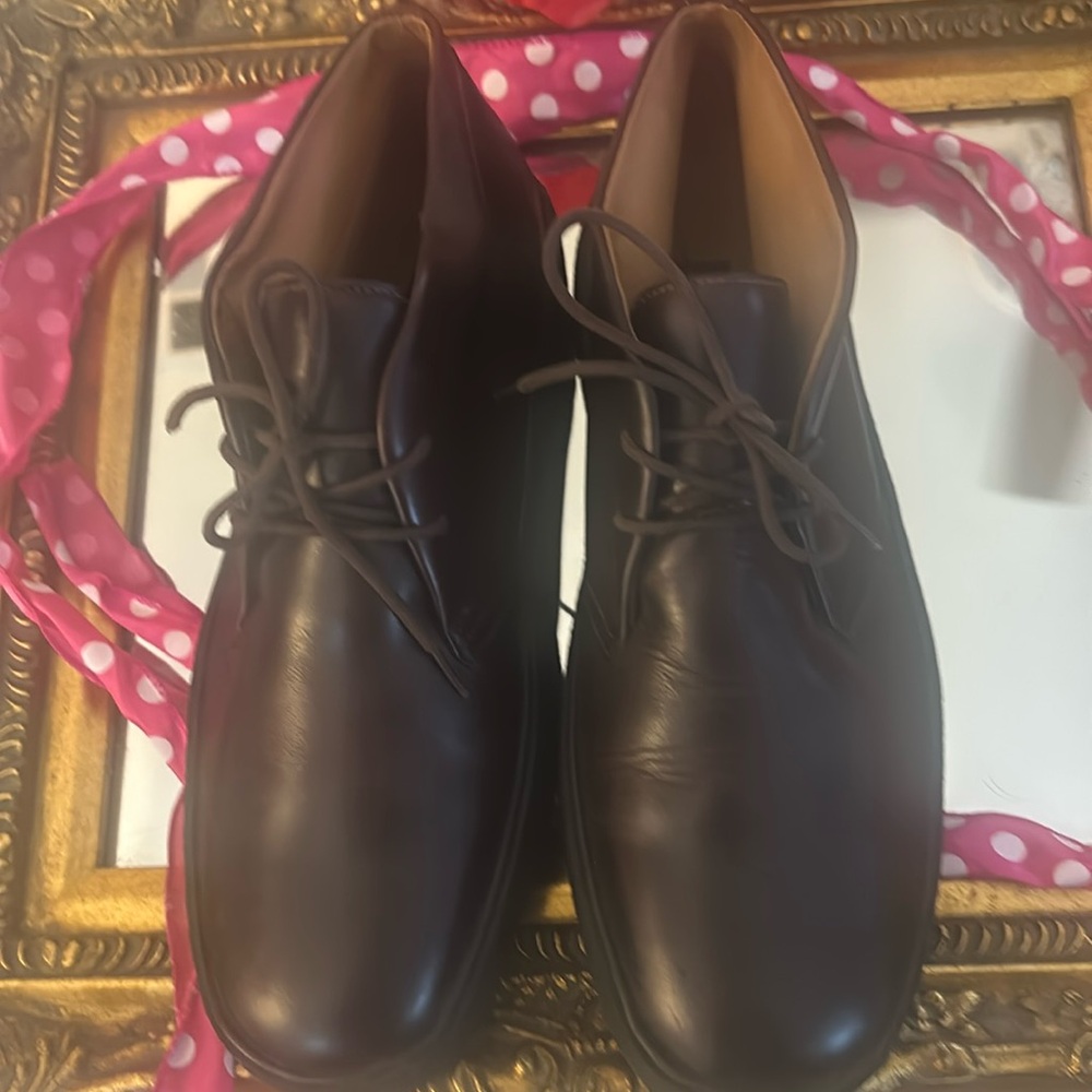 Rj Colt brown leather chukka boots